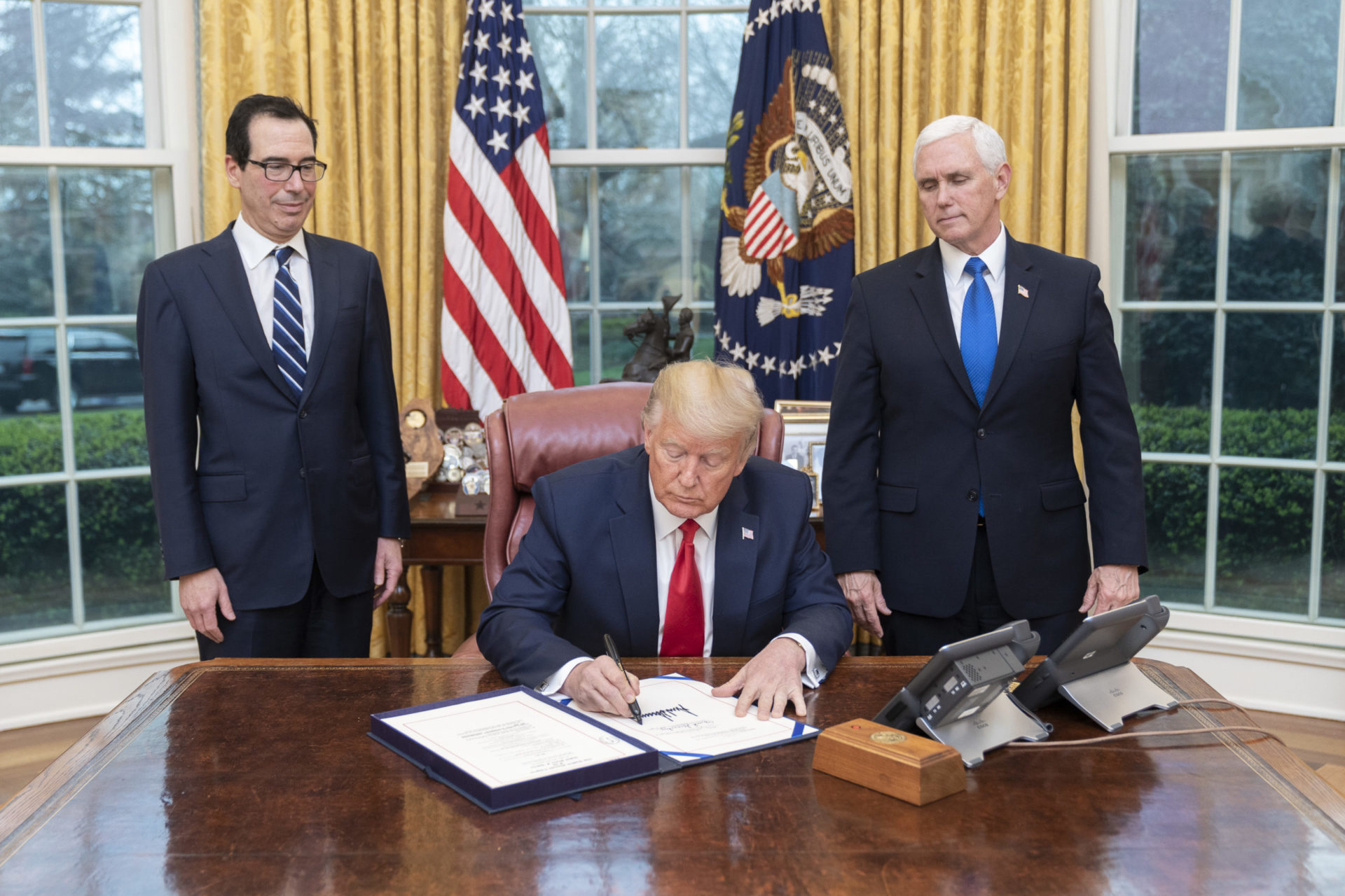 President signs HR 6201 – Family First Coronavirus Response Act